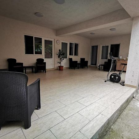 Zapp House Hotel Costinesti Buitenkant foto